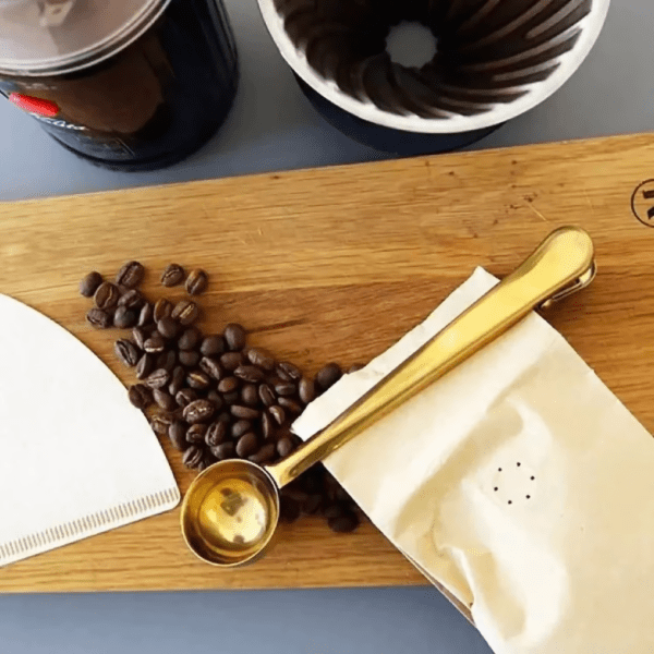 Cuchara Medidora Para Café con Clip de Sellado - Imagen 2